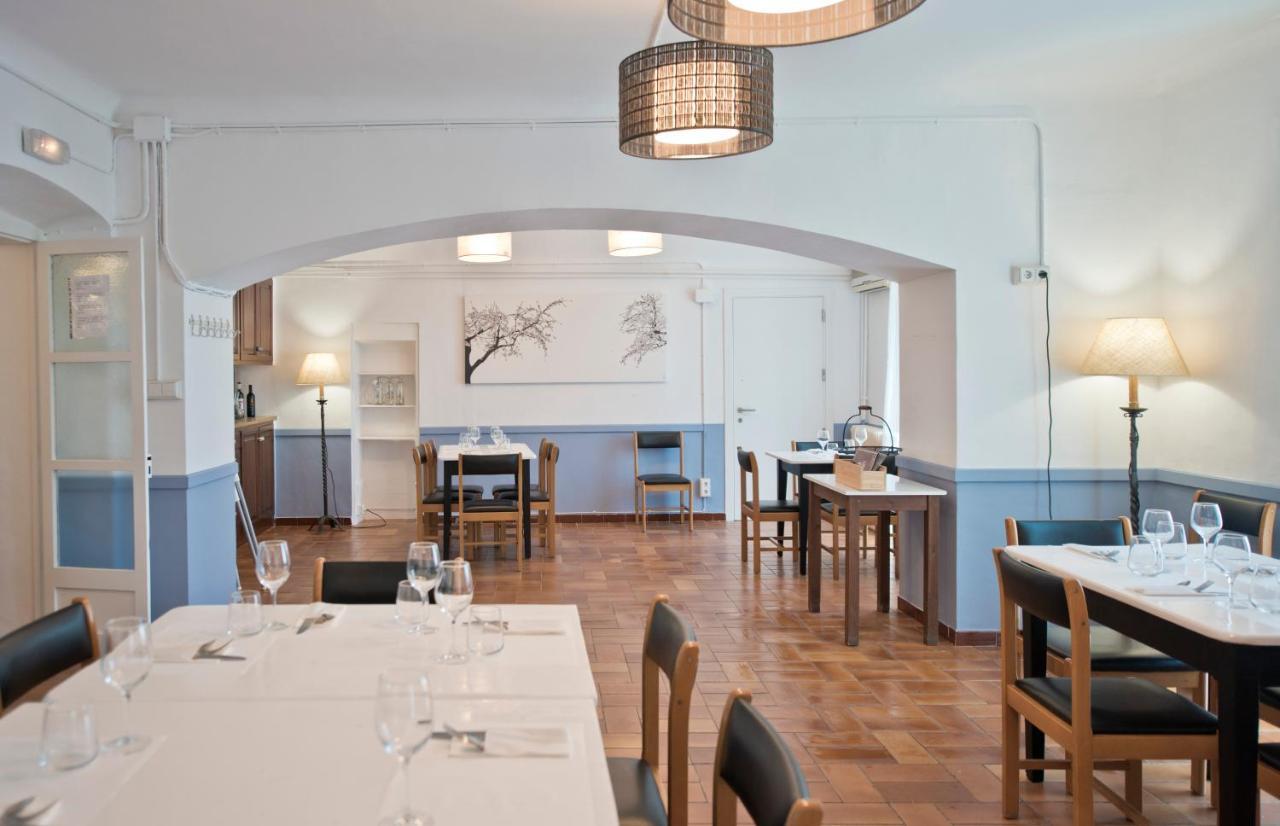 Hostal La Salut De Terrades ภายนอก รูปภาพ