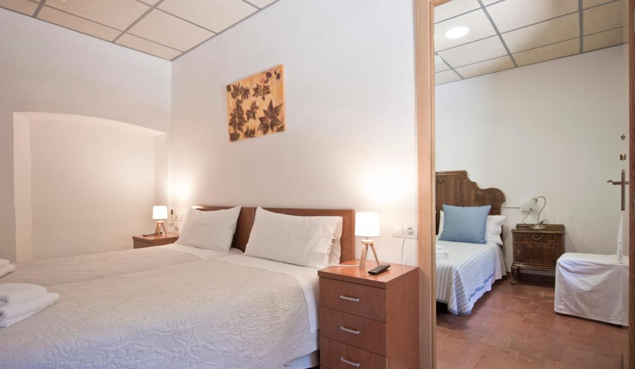 Hostal La Salut De Terrades ภายนอก รูปภาพ
