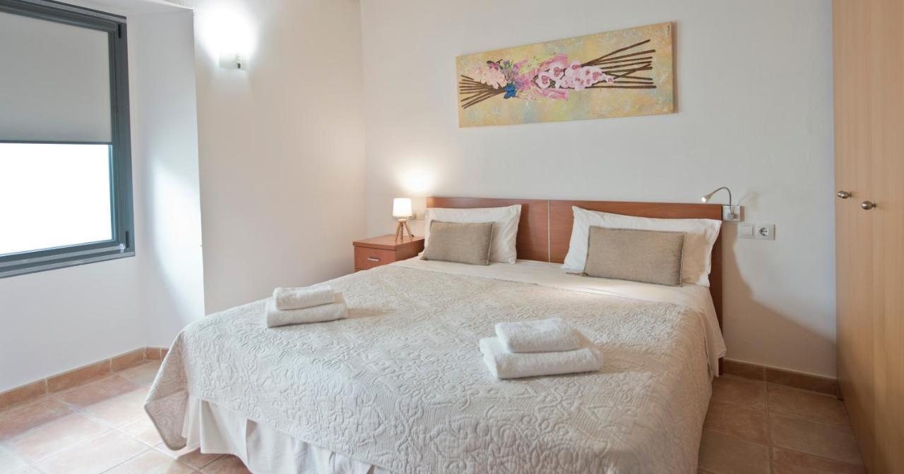 Hostal La Salut De Terrades ภายนอก รูปภาพ