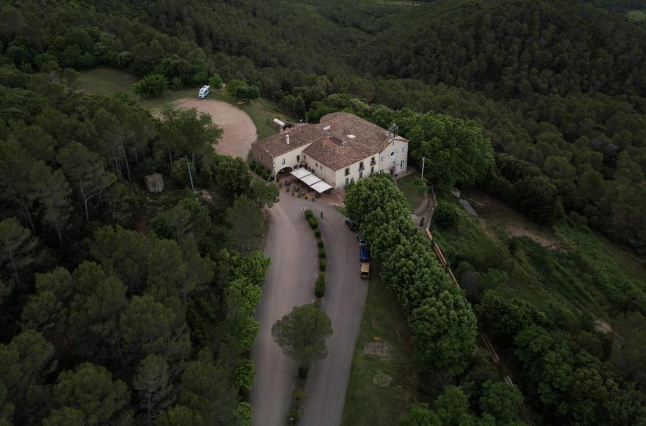 Hostal La Salut De Terrades ภายนอก รูปภาพ