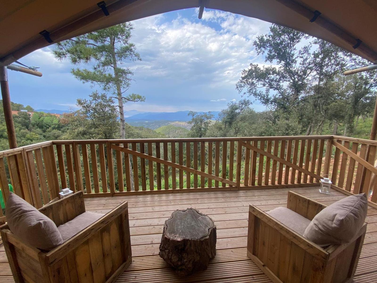 Hostal La Salut De Terrades ภายนอก รูปภาพ