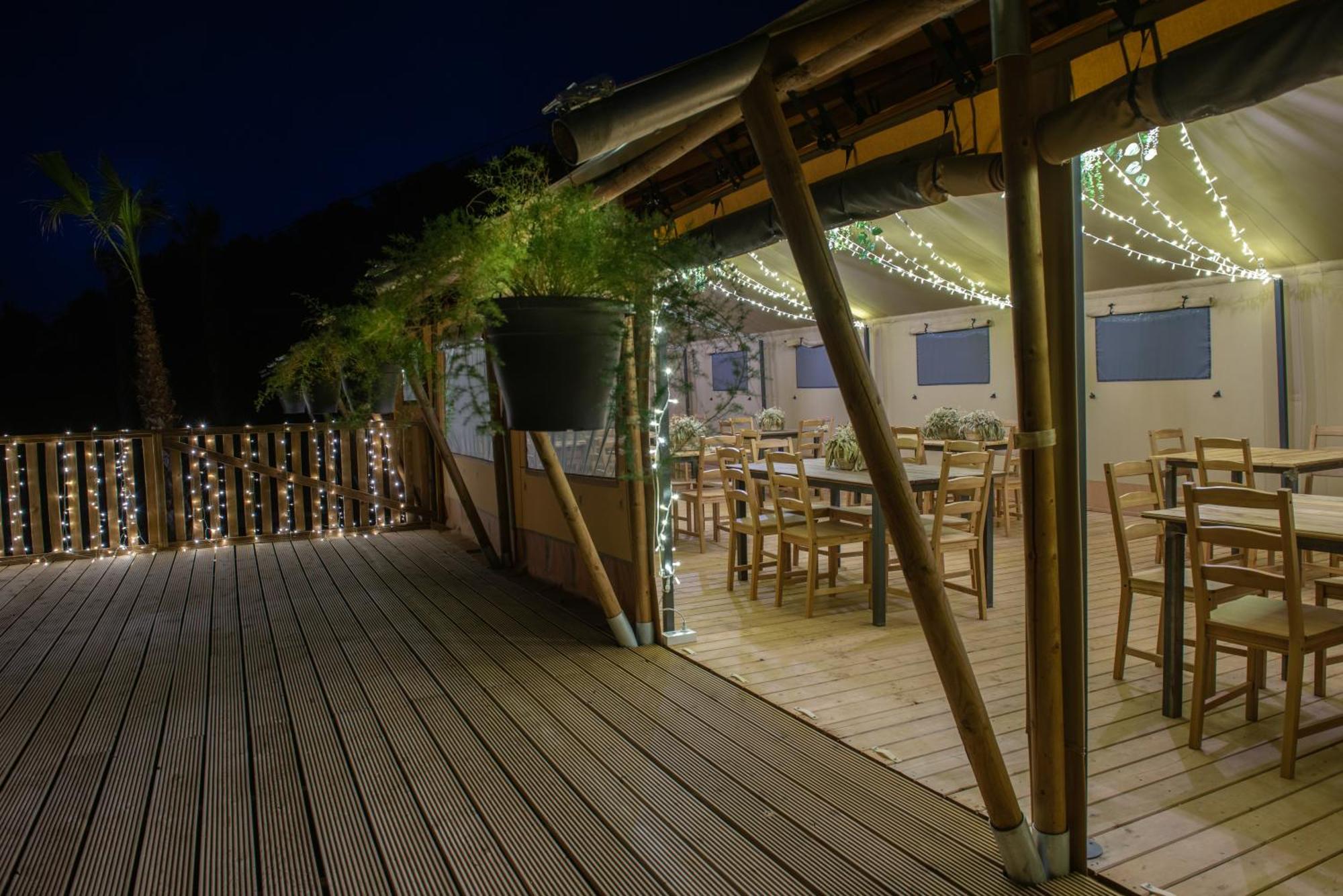 Hostal La Salut De Terrades ภายนอก รูปภาพ
